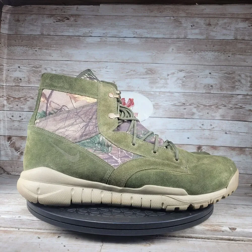 Nike Special Field Boot (SFB) 6